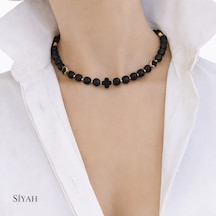 Siyah