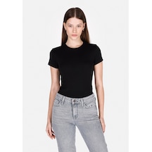 Colin's Colins Slim Fit Yuvarlak Yaka Düz Kadın Siyah Kısa Kol Tişört Cl1073597 Q1.v2 Blk Siyah