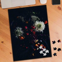 Siyah Zeminde Çeşitli Çiçekler 240 Parça Puzzle Yapboz-75009