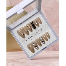Louésse Noir Nude Star Takma Tırnak 12 Li Nude Siyah Yıldız Desenli Taşlı Elegant Nail