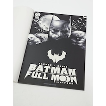 Batman Full Moon 4 Cover A Regular Stevan Subic Glow-ın-the-dark Cover İngilizce Çizgi Roman