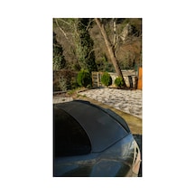 Audi A4 B9 Bagaj Spoiler 2016-2024 Parlak Siyah Sportif Arka Spoiler