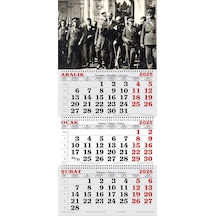 2026 Yılı Gemici Takvimi Atatürk Dolmabahçe Sarayı Önünde