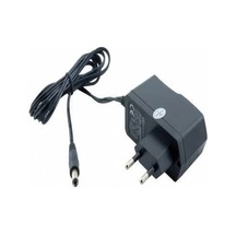 12 Volt 1 Amper Plastik Kasa Adaptör 5.5 2.5 Uç 12/1