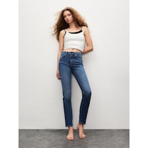 Ltb Ronna X Dar Paça Yüksek Bel Jean Pantolon 010095164016012 55728 Orta Mavi
