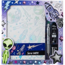 Serve Defter Seti Uzay Serisi Beyaz Kutulu Svntsetuzybyz Uzay Temalı Defter, 0.7 Mm Mekanik Kalem, 48 Li Yedek Uç, Silgi Çok Renkli