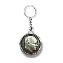 Atatürk Madalyon Figürlü Gümüş Renk Unisex Anahtarlık Metal Kabartmalı Aksesuar
