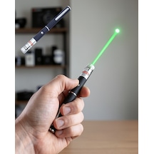 Yeşil Lazer Pointer Güçlü Işın Kompakt Tasarım
