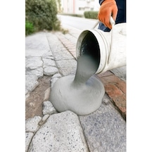 İsonem Çimento Esaslı Kendiliğinden Yayılan Renkli Jelbeton 20 Kg Gri
