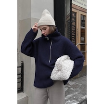 Lacivert