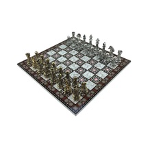 Gifthome Premium Battal Boy Metal İşlemeli Klasik Satranç Takımı Ve Katlanır Sedef Desenli Mdf Satranç Tahtası 43x43 Cm.
