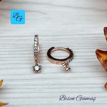 Rose Siyah Zirkon Taşlı Sallantılı Çiçek Motifli Halka Küpe Gümüş