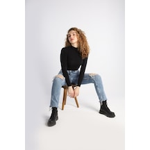 Mom Kalıp Diz Ve Paça Lazerli Denim Pantolon 001