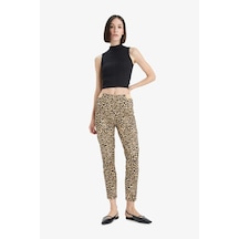 DeFacto Sigaret Saten Kumaş Pantolon Leopar Desenli Normal Bel Beli Lastikli Düz Paça J8741AZ25SPBG350