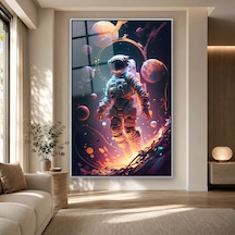 Gezegenler Arasında Işıklı Astronot Gümüş Çerçeveli Cam Tablo