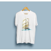 Oversize Yelkenli Tekne Tasarım Unisex T-shirt Beyaz
