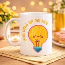Buğz You Light Up My Life Tasarımlı Porselen Kupa Model 15 - Sevimli Ampul Desenli Hediyelik Kahve Kupası Diğer