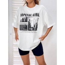 Hopeful Girl Gözlüklü Figür T-shirt - Beyaz Baskılı Oversize Bisiklet Yaka Kısa Kol Tişört Beyaz