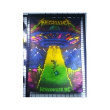 Metallica Ufo Vancouver Desenli Tasarım Duvar Halısı