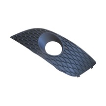 Seat Leon 2010-2012 Sis Lamba Kapağı Sol Siyah Delikli Tw Oem No:1p0853665g
