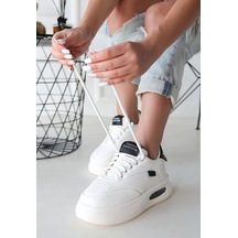 Chris Beyaz Cilt Siyah Detaylı Bağcıklı Spor Ayakkabı 001