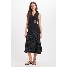 Tudors Kadın Slim Fit Dar Kesim Sıfır Kol Kruvaze Yaka Tokalı Pamuklu Likralı Siyah Bluz-50949