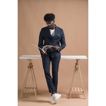 Carutte Slimfit Sivri Yaka Çift Pileli Dokulu Kumaş Kruvaze Takım Elbise 001