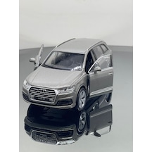1.36 Ölçek Audi Q7 Metal Oyuncak Araba - Gri