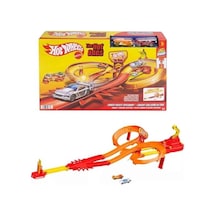 Hot Wheels Oyuncak Araba Ve Pist Seti, 2 Adet 1:64 Ölçekli Metal Araçla Yarış Ve Çarpışma, Hot Ones Otoyol Oyun Seti Ve Kolayca Birleştirilebilen Pist, Jfd11