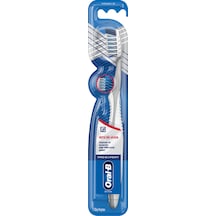 Oral-B Pro-Expert Hepsi Bir Arada Diş Fırçası 35 Yumuşak