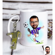 Kişiye Özel Sarı-Lacivert Futbolcu Karikatür Ve Formalı Metal Ana