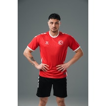 Kırmızı