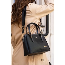 Siyah