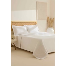 Karaca Home Helios %100 Pamuk Çift Kişilik Nevresim Takımı Beyaz Karaca Home Helios %100 Pamuk Çift Kişilik Nevresim Takımı Beyaz