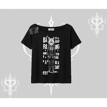 Tarzsokak Dream Big Yazılı Takım Elbiseli Kedi Baskılı Kayık Yaka Tshirt Siyah