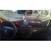 Fiat Grande Punto Modellerine Uygun Torpido Koruma Halısı Siyah Kenar Renk Kırmızı