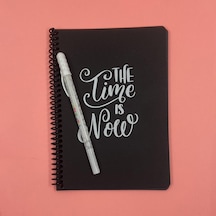 Single Color A5 Siyah Defter 30 Yaprak Ve Pensan Jely Neon Tükenmez Jel Kalem Beyaz 1 Adet