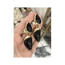 Siyah Gold Detaylı Küpe