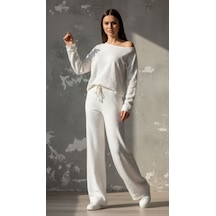Kabartma Kalp Baskılı Omuz Dekolteli %100 Pamuk Pijama Takımı Kabartma Kalp Baskılı Omuz Dekolteli %100 Pamuk Pijama Takımı
