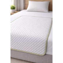 Desert Touch Yatak Koruyucu Hasta Altı Bebek Altı Yıkanabilir Ultra Emici 3 Katlı Yatak Pedi 60 90cm S