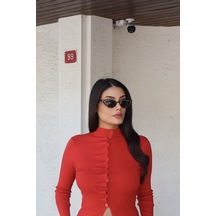 Kırmızı