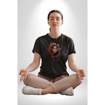 Müzik Dinleyen Kulaklık Yaprak Saçlı Renkli Unisex Unisex Siyah Organik Baskılı T-shirt Penye Yüksek Kalite Siyah