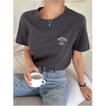 Sunshine 1982 Süprem T-shirt - Füme Baskılı Oversize Bisiklet Yaka Kısa Kol Tişört Füme Sunshine 1982 Süprem T-shirt - Füme Baskılı Oversize Bisiklet Yaka Kısa Kol Tişört Füme