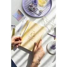 5 Yıllık Süresiz Günlük Ajanda - 13x21 Cm, Sarı Açık Gri