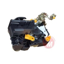 Gua Kapı Kilidi Arka Sol Motor Takılan Motorsuz Renault R19 - Megane Gua 41864 7702127970