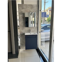 Banyo Dolabı Aynalı Cnc İşlemeli Membran Kapaklı 55 Cm Mavi