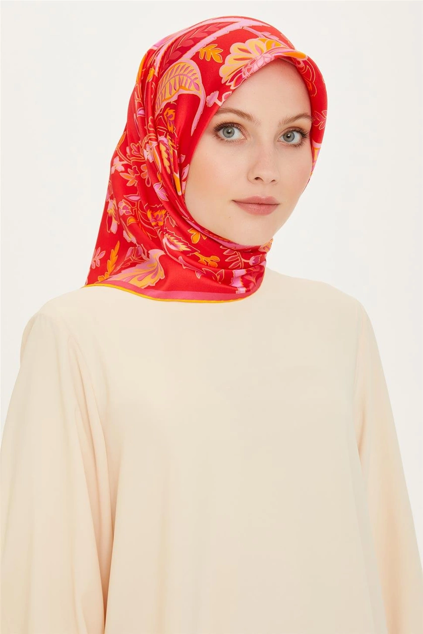 Armine Çiçek Desenli Twill Saf İpek Eşarp 9227d 09 KAhverengi
