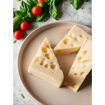 Yıllanmış Kelle Mihaliç Peyniri Ağlayan Peynir 500 G Vakumlu Paket