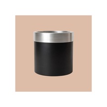 Aura Metallic Serisi Saksı - Minimalist Tasarım 30x30 Cm Siyah Gümüş