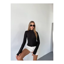 Siyah